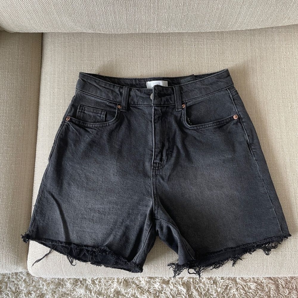 H&M short